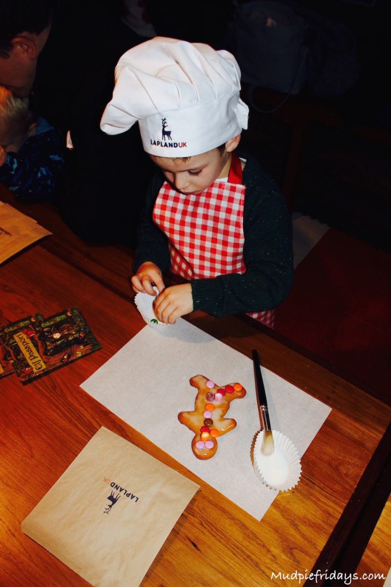 Decorating Gingerbread at Lapland UK