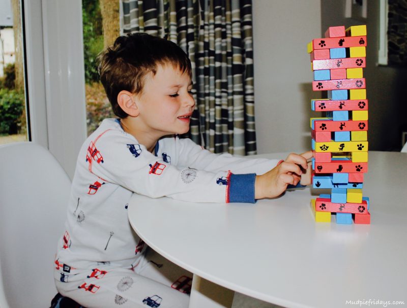 Paw Patrol Jumbling Towers
