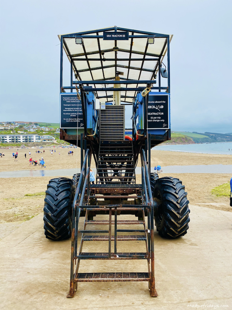 Front view of the seatractor Burgh Island