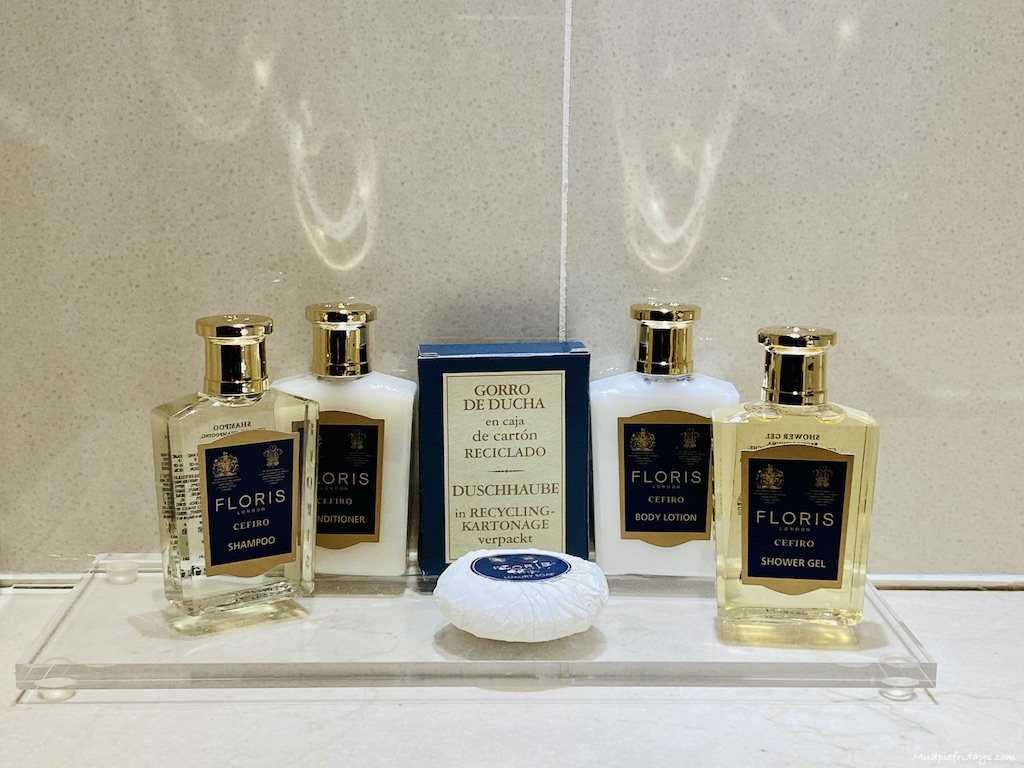 100 Queens Gate Hotel toiletries