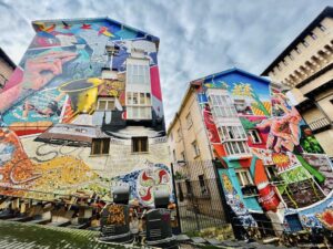 murals in the historic quarter of Vitoria Gastiez