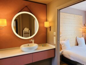 Luxury bathroom in our VIP cottage that sleeps 4 at Hotel Disneyland Paris