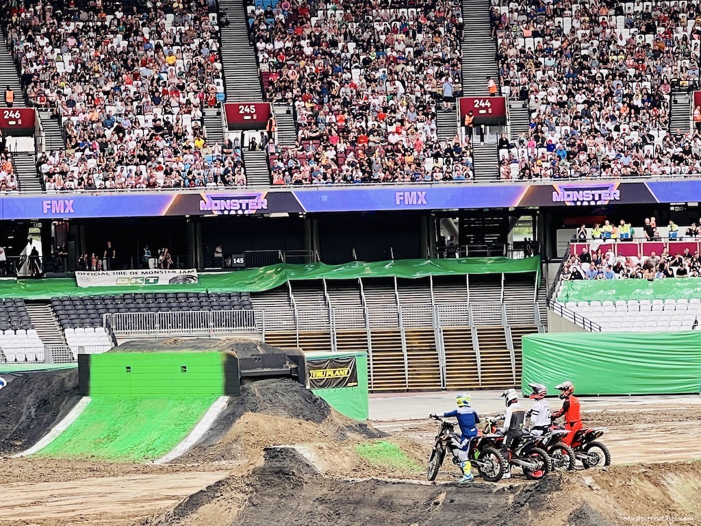 The bikers lining up to make their jumps