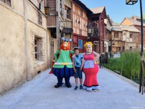 Character meet and greet at the Les Quais de Lutece Hotel four star hotel at Parc Asterix