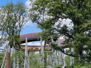 La trace du Hourra - I have never been on a rollercoaster without rails before. But Le trace du Hourra is exactly that. You are propelled round in individual cars while inside a metal which can only be described as a metal marble run. Really unique.