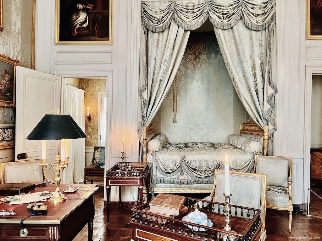 One of the bedrooms in the Hotel de la Marine