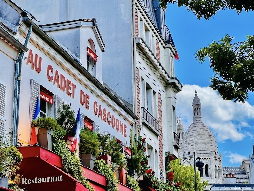 Monmatrate with acre Coeur in the background on our paris city break