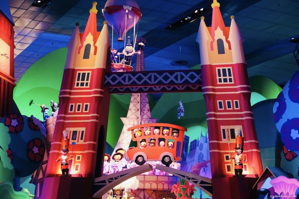 Disneyland Paris It's a Small World