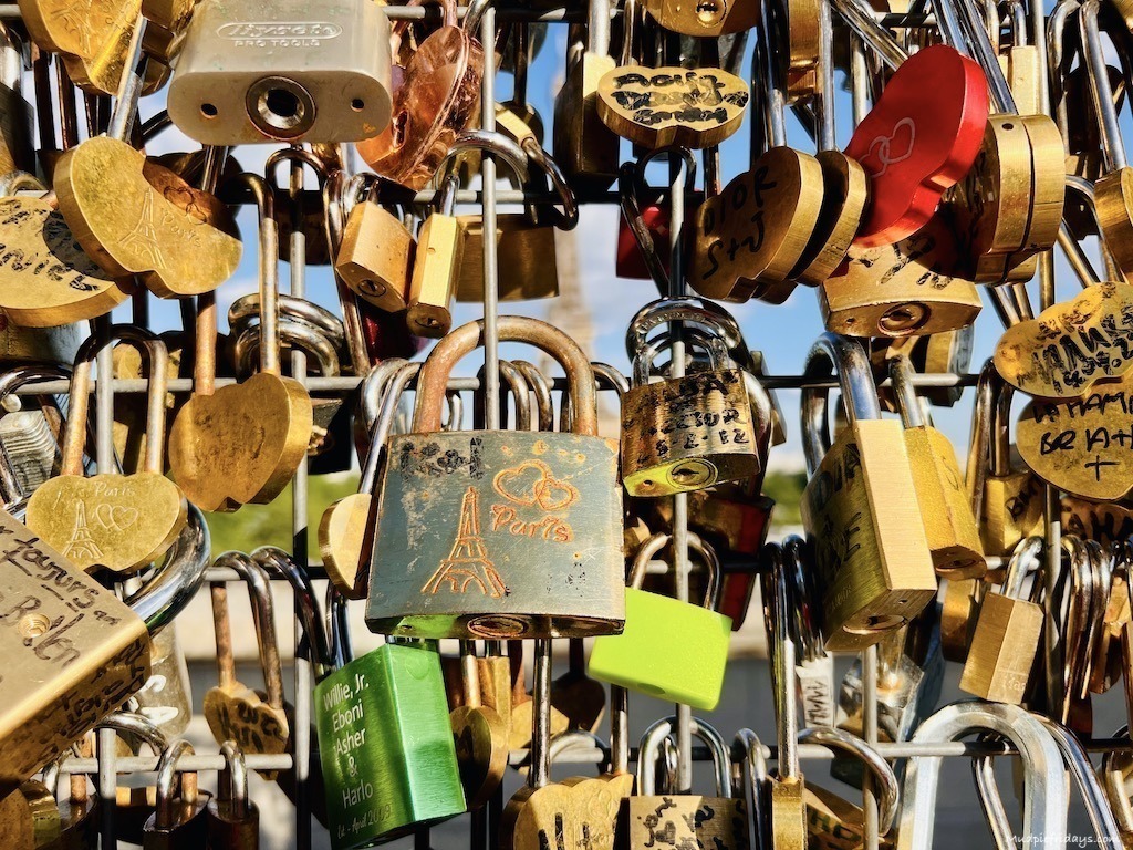 the love locks at the Eiffel Tower
