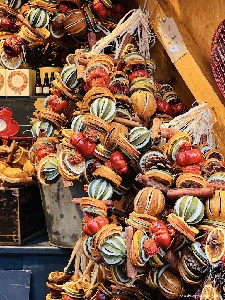 Natural christmas decorations