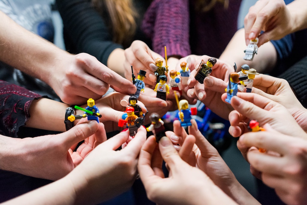 Little lego people