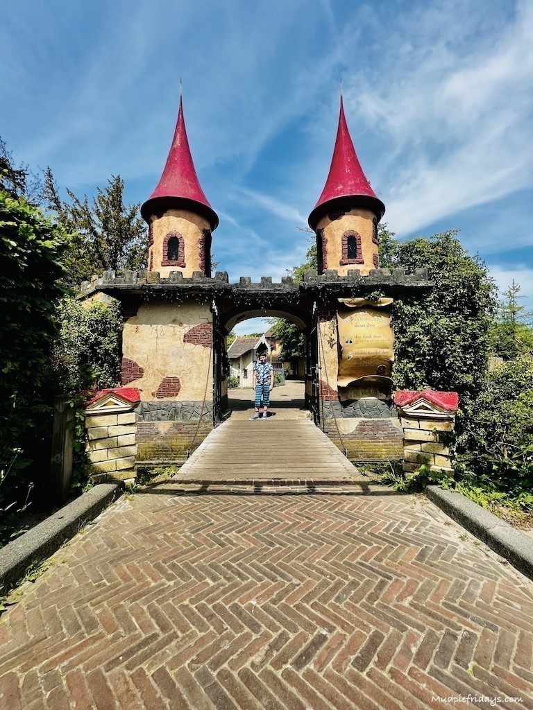 Wonderland which is a themed area covering various fairy tales stories from the Netherlands
