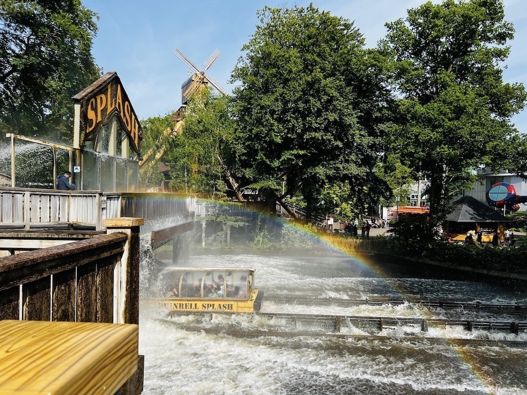 The big splash ride at Duinrell theme park - part of the Duinrell holiday park