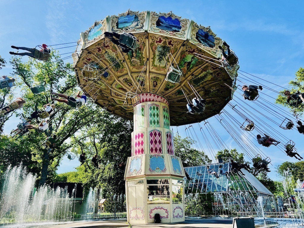 The aqua swing