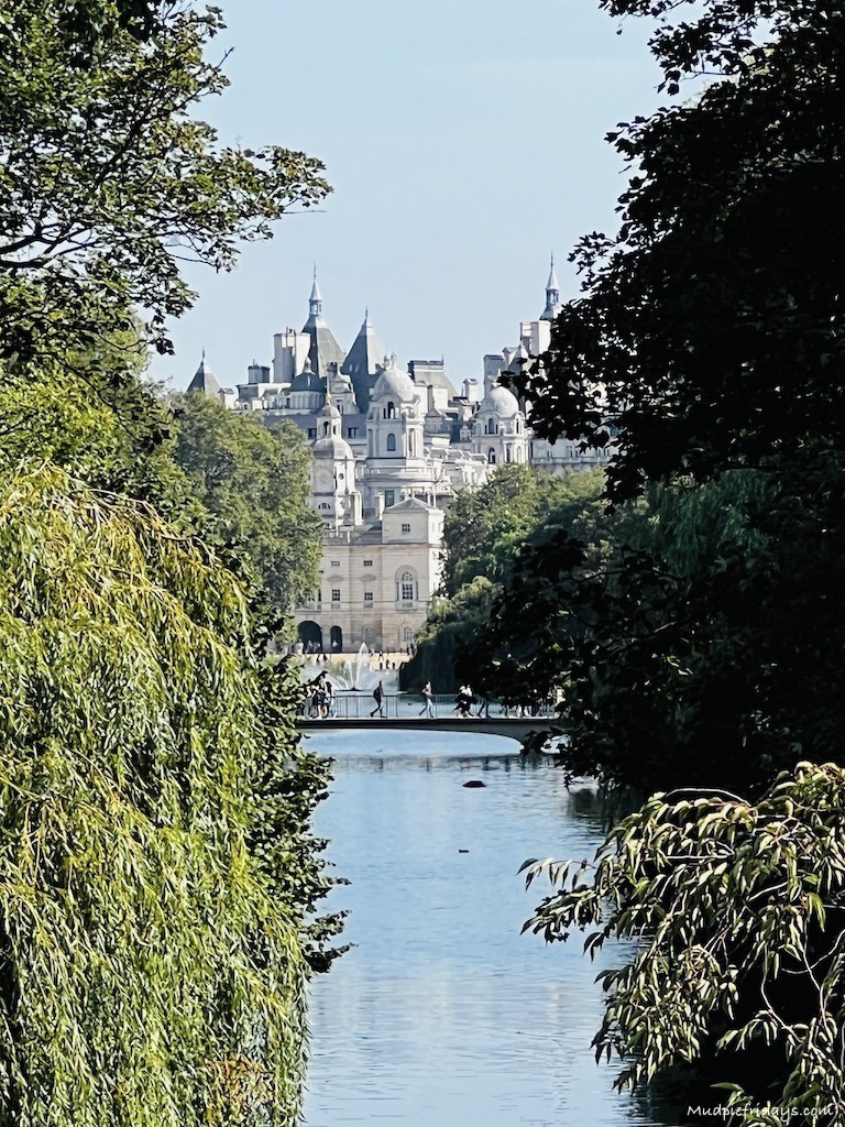 Views of the Serpentine River taken from Buckingham Palace road