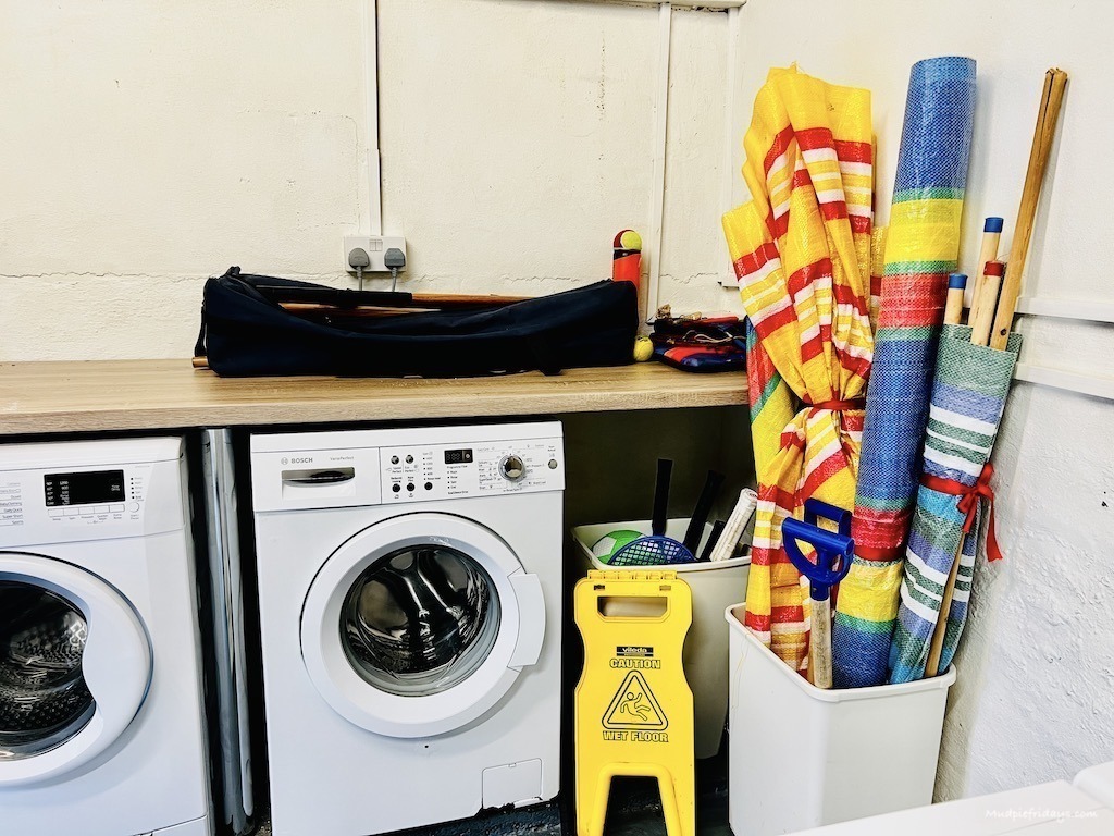 The washing room with toys and wind breaks available to borrow