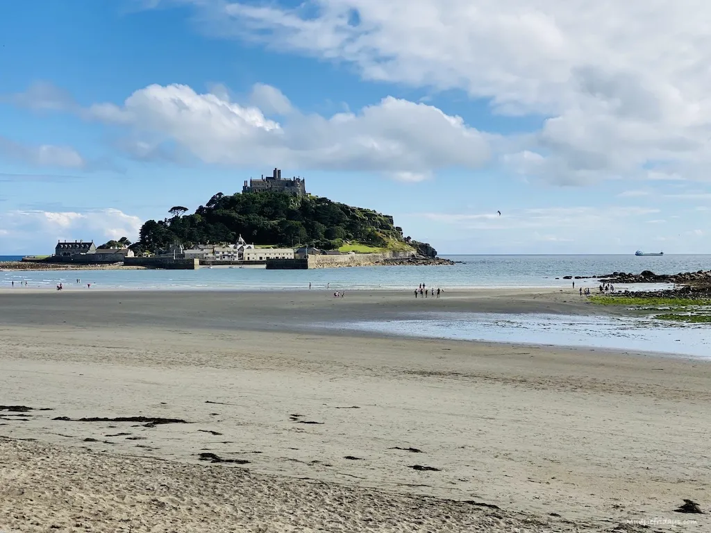 Marazion Beach in Cornwall with St Micheal Mount in the background