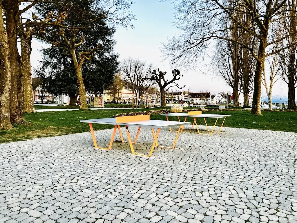 The table tennis tables UnterUhldingen has two tables in the gardens in front of the pebble beach area.