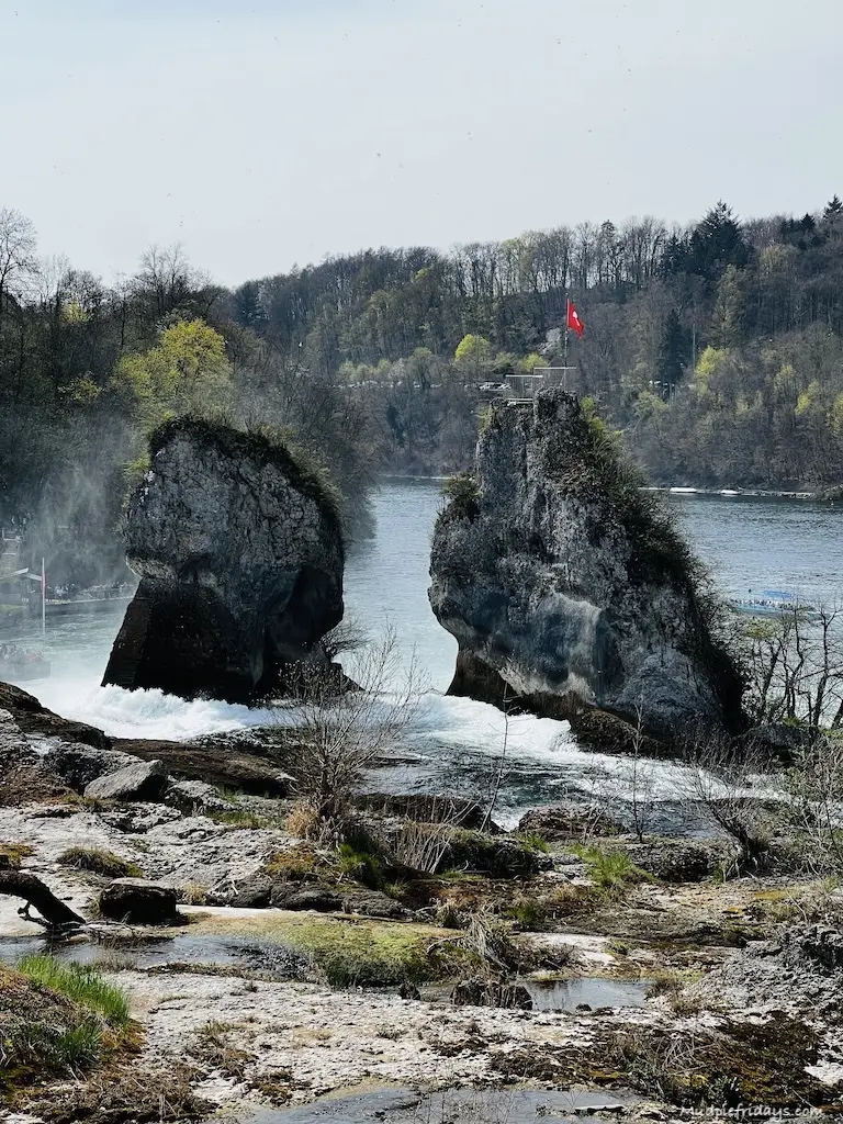 The centre of the rocks from a different angle so you can see the split