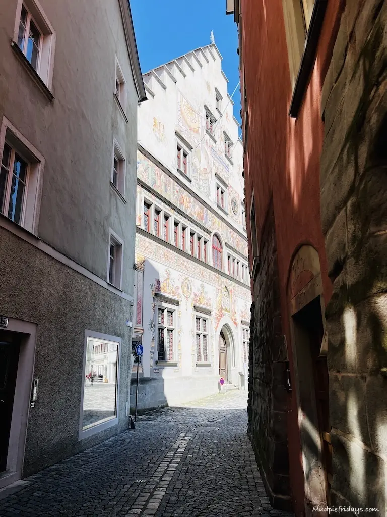 wandering around Lindau island and the narrow streets exploring the medieval architecture