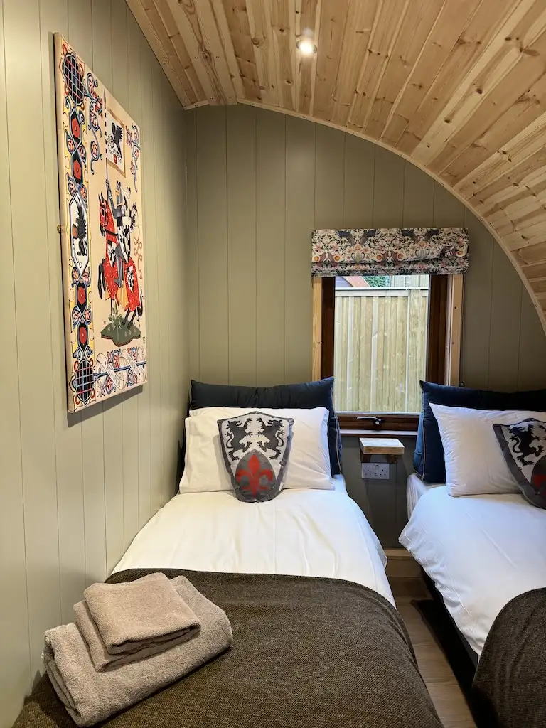 Kids bedroom in the Knights Retreat Lodge Leeds Castle
