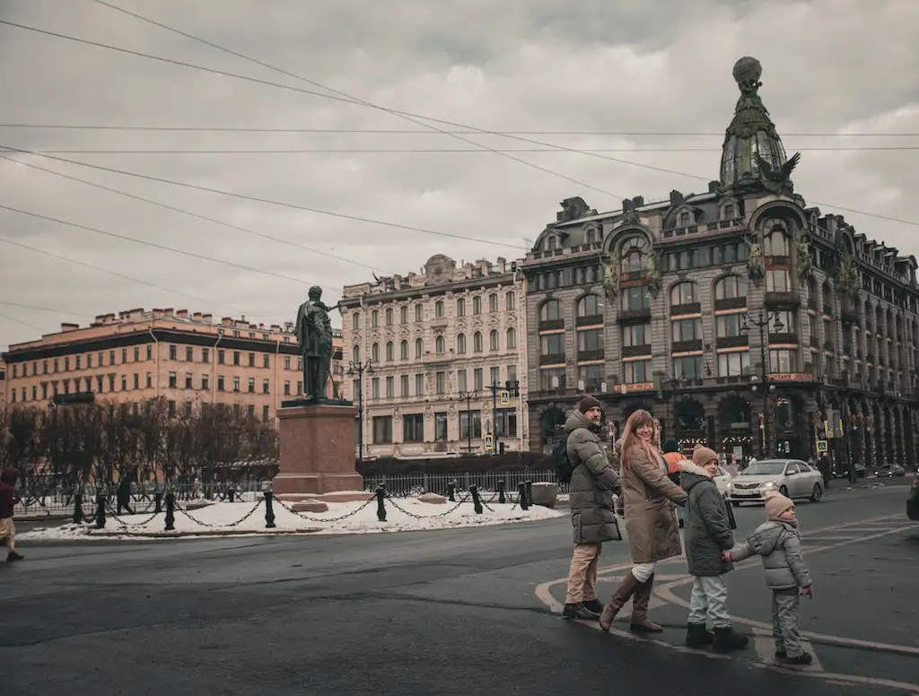 How to Plan a Stress-Free Family City Break